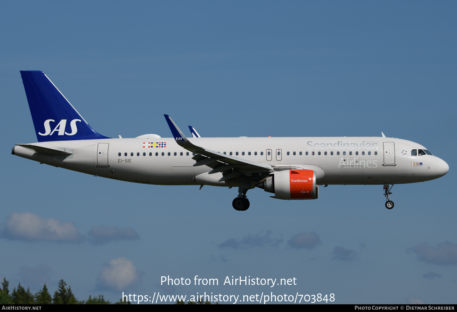 Aircraft Photo of EI-SIE | Airbus A320-251N | Scandinavian Airlines - SAS | AirHistory.net #703848
