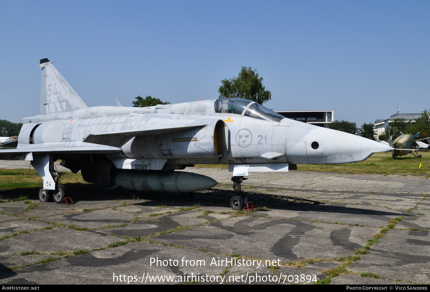 Aircraft Photo of 37954 | Saab AJSF37 Viggen | Sweden - Air Force | AirHistory.net #703894