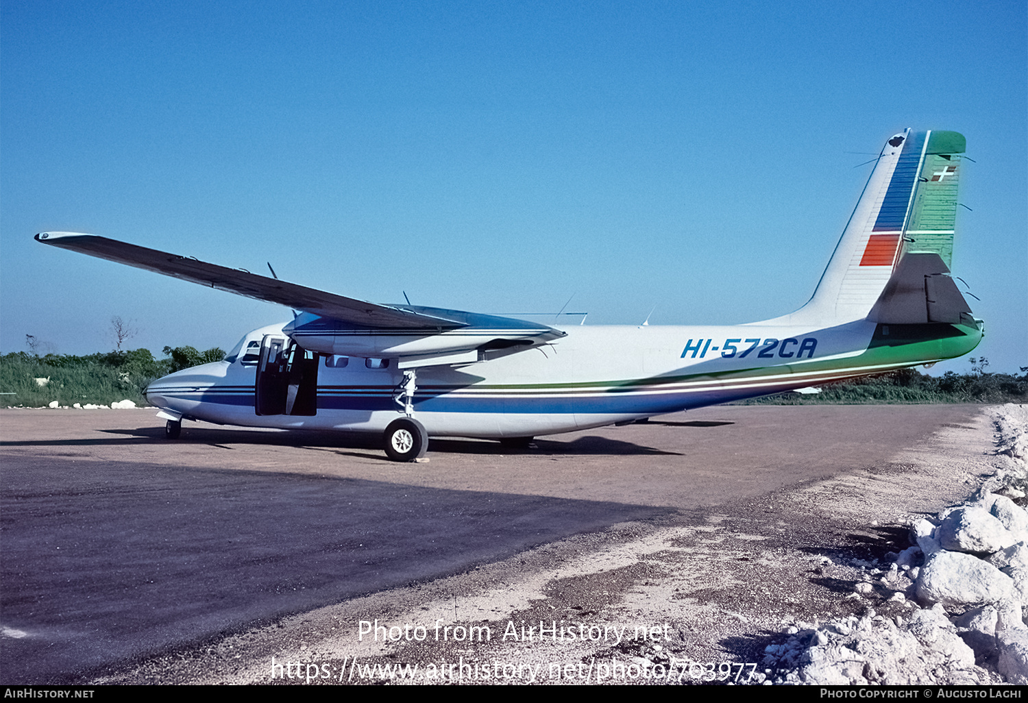 Aircraft Photo of HI-572CA | Aero Commander 680FL Grand Commander | AirHistory.net #703977