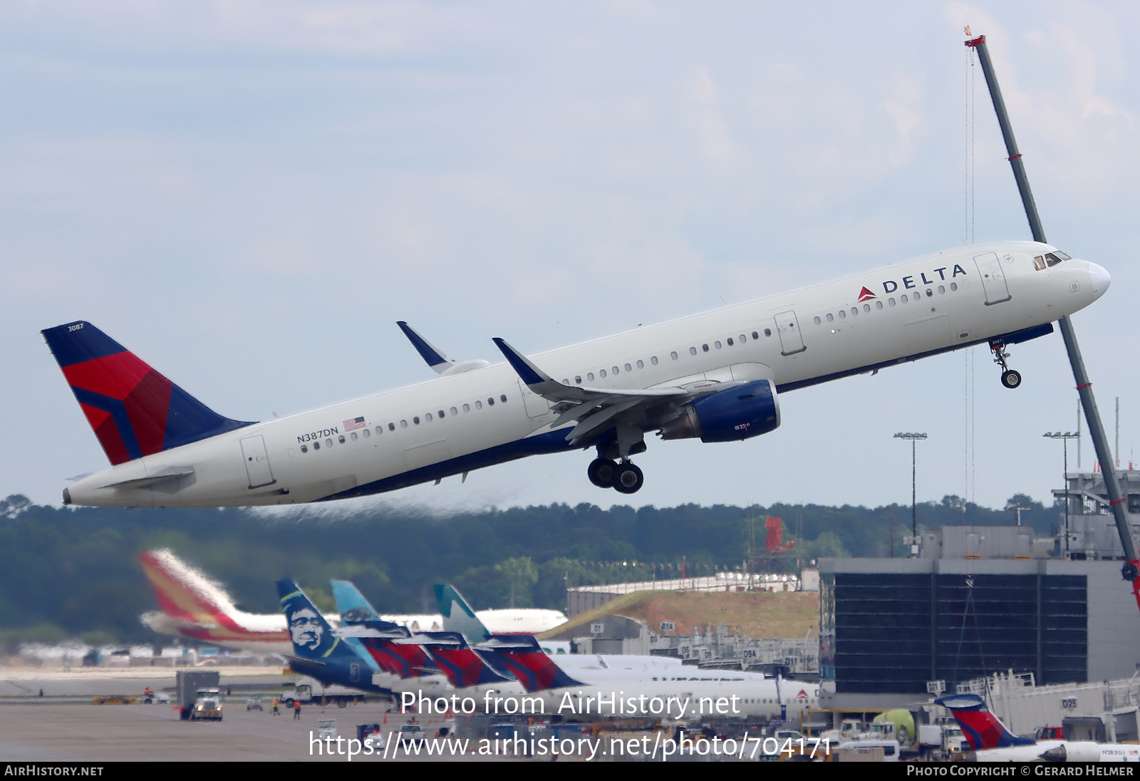 Aircraft Photo of N387DN | Airbus A321-211 | Delta Air Lines | AirHistory.net #704171