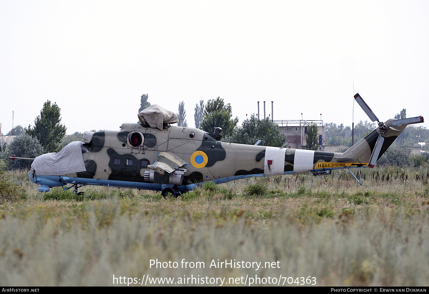 Aircraft Photo of 03 black | Mil Mi-24P | Ukraine - Army | AirHistory.net #704363