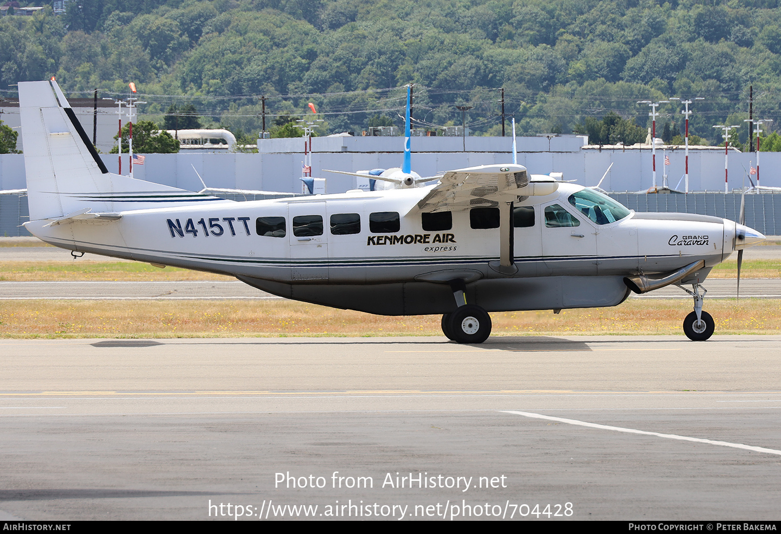 Aircraft Photo of N415TT | Cessna 208B Grand Caravan | Kenmore Air Express | AirHistory.net #704428