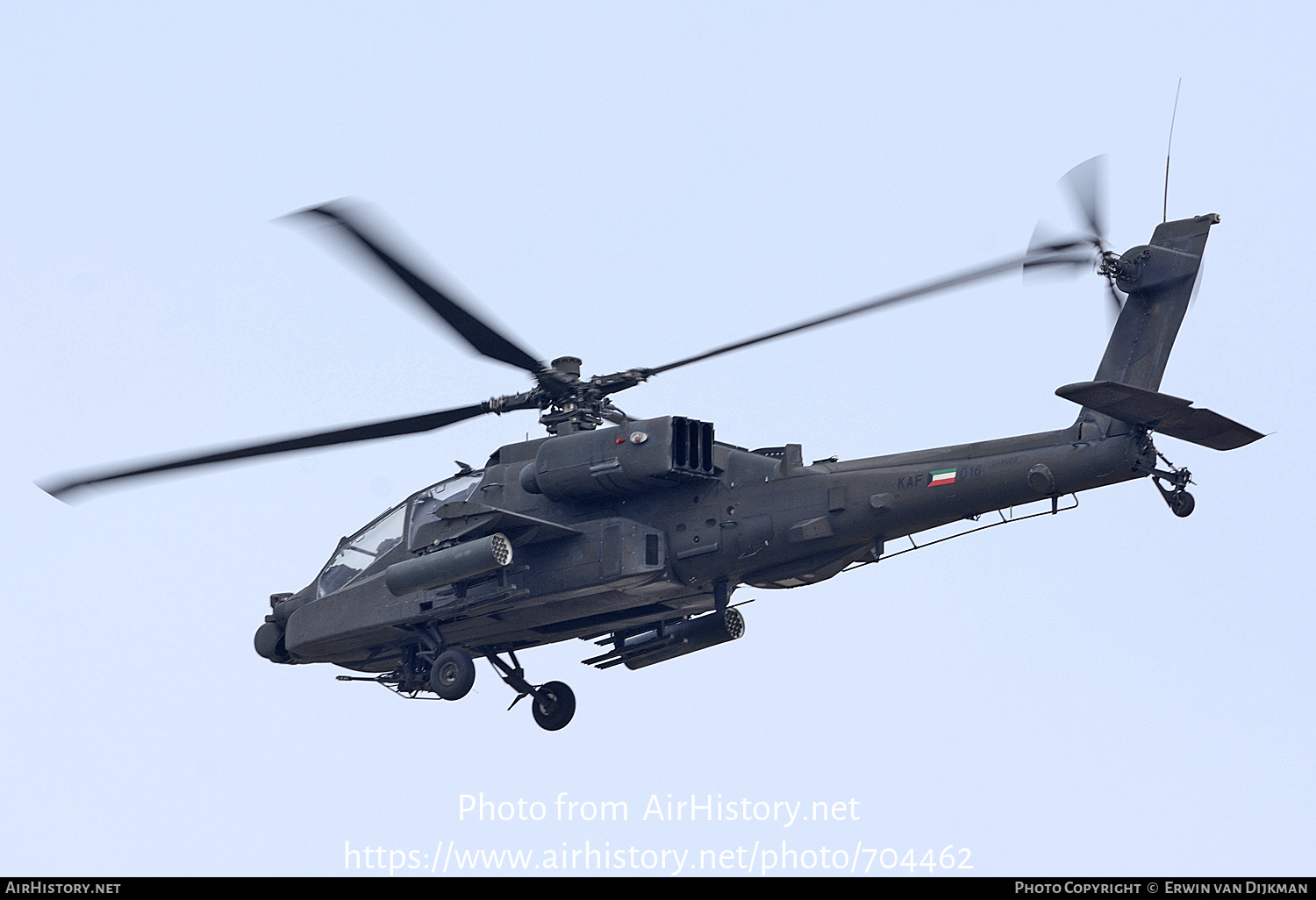 Aircraft Photo of KAF-016 | Boeing AH-64D Apache | Kuwait - Air Force | AirHistory.net #704462