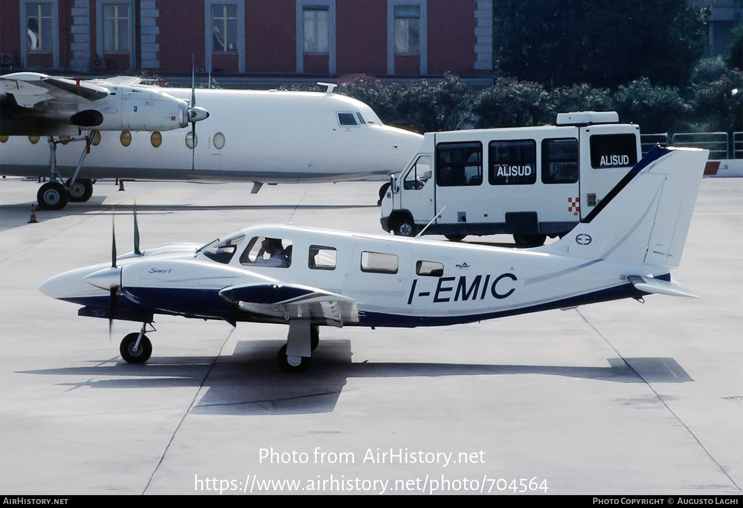 Aircraft Photo of I-EMIC | Piper PA-34-220T Seneca V | AirHistory.net #704564