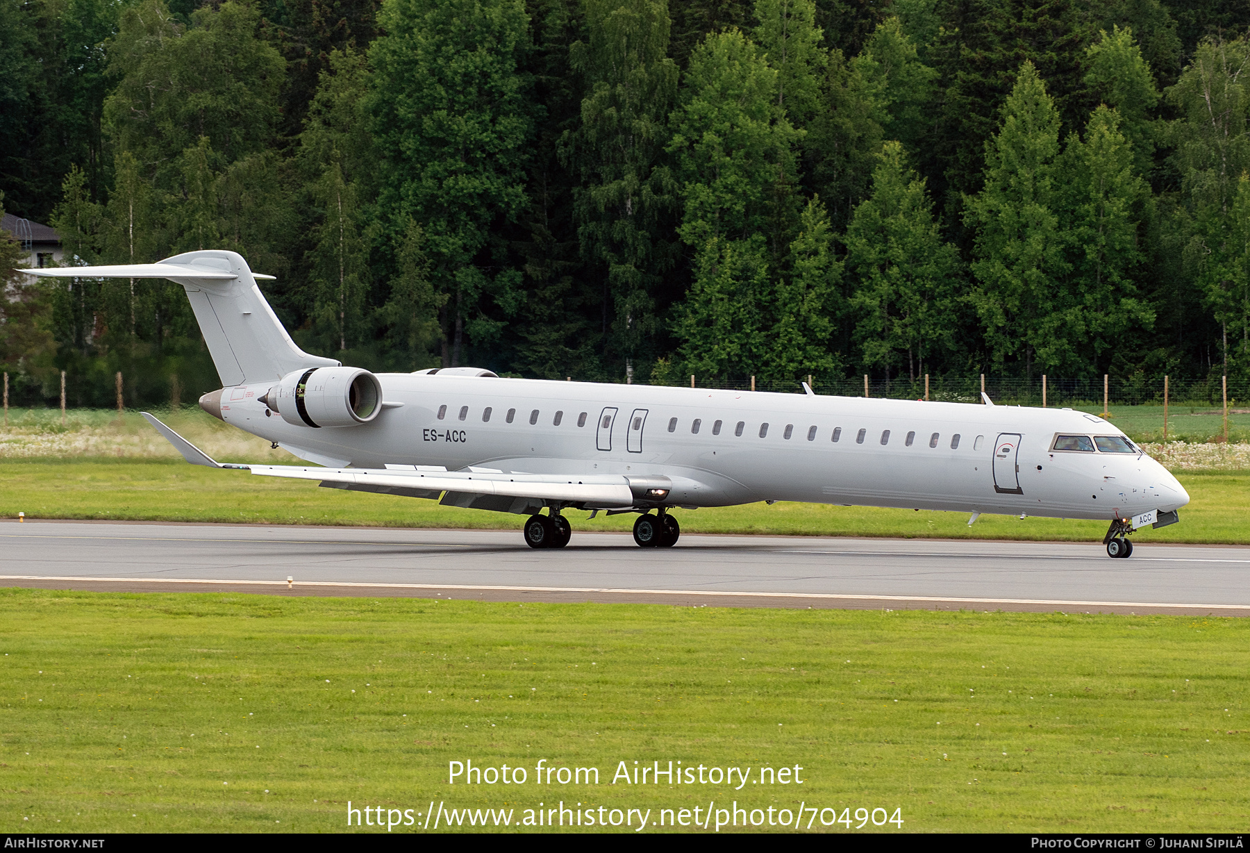 Aircraft Photo of ES-ACC | Bombardier CRJ-900ER (CL-600-2D24) | AirHistory.net #704904