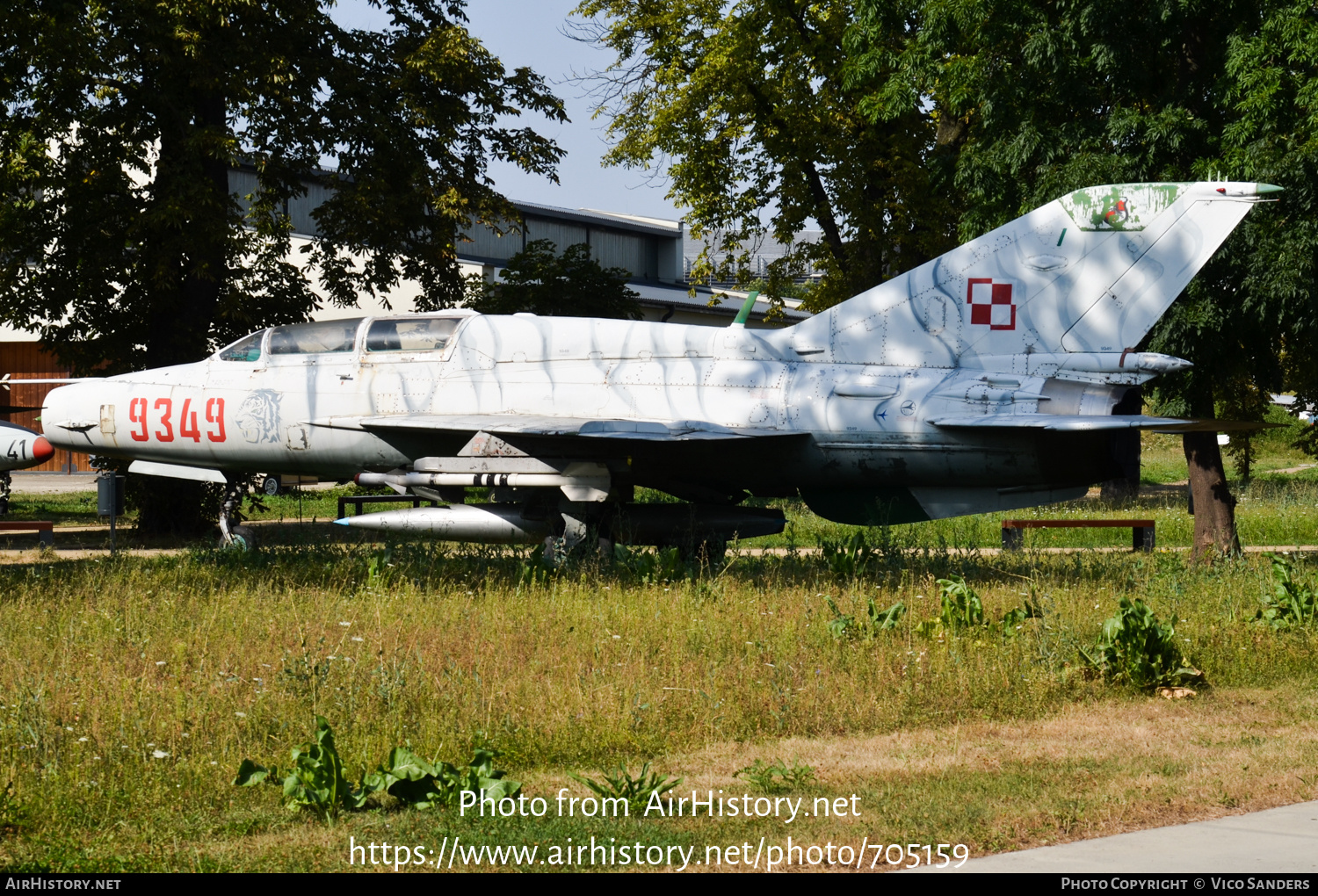 Aircraft Photo of 9349 | Mikoyan-Gurevich MiG-21UM | Poland - Air Force | AirHistory.net #705159