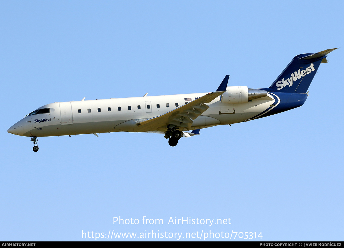 Aircraft Photo of N980SW | Bombardier CRJ-200ER (CL-600-2B19) | SkyWest Airlines | AirHistory.net #705314