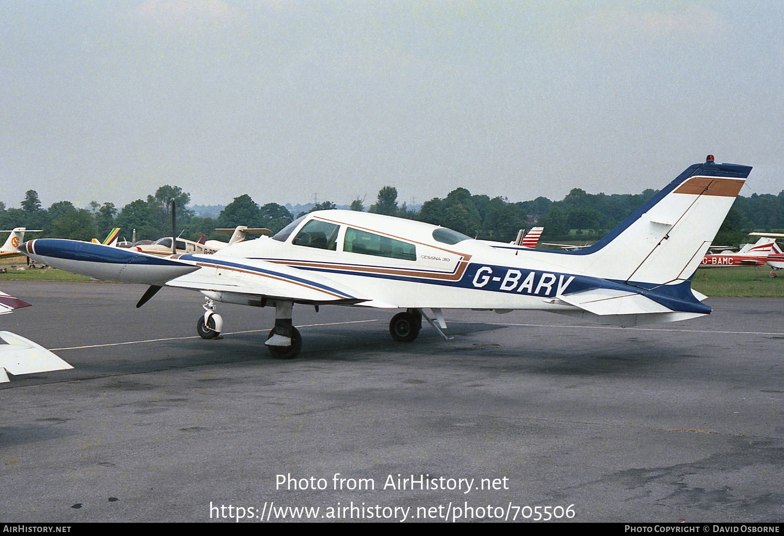 Aircraft Photo of G-BARV | Cessna 310Q | AirHistory.net #705506