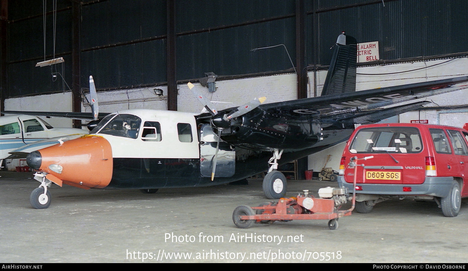 Aircraft Photo of G-AWOE | Aero 680E Commander | AirHistory.net #705518