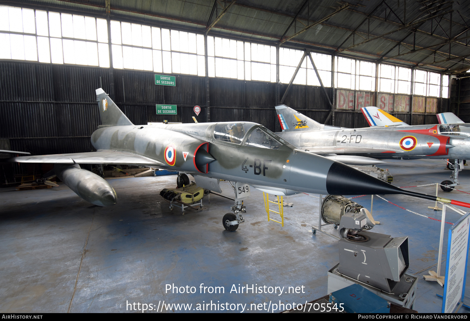 Aircraft Photo of 549 | Dassault Mirage IIIE | France - Air Force | AirHistory.net #705545