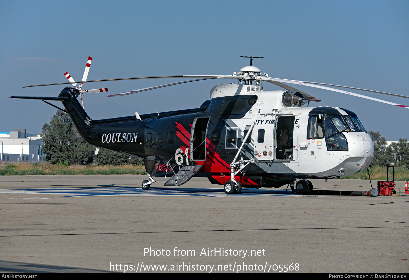 Aircraft Photo of N261CG | Sikorsky S-61N | Coulson Group | AirHistory.net #705568