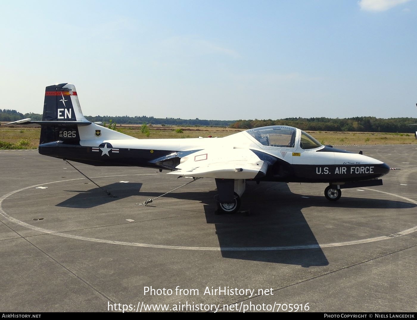 Aircraft Photo of 65-10825 / AF65-825 | Cessna T-37B Tweety Bird | USA - Air Force | AirHistory.net #705916