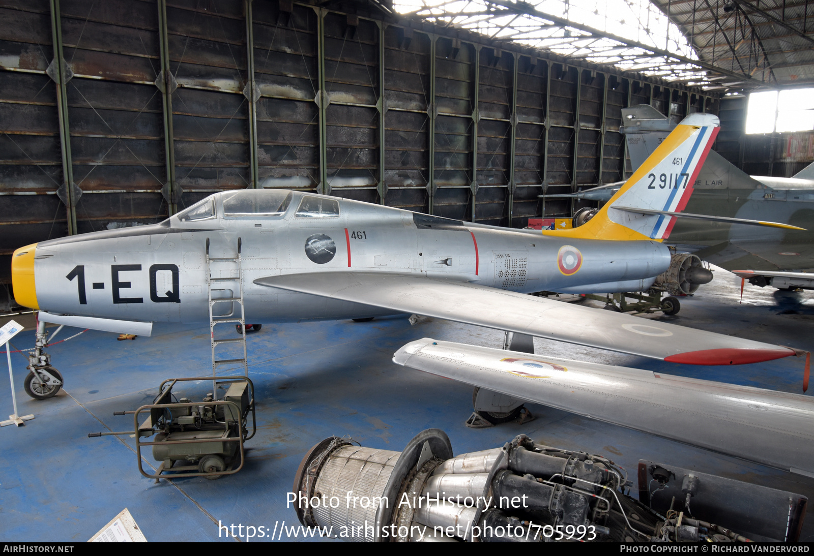 Aircraft Photo of 29117 | Republic F-84F Thunderstreak | France - Air Force | AirHistory.net #705993