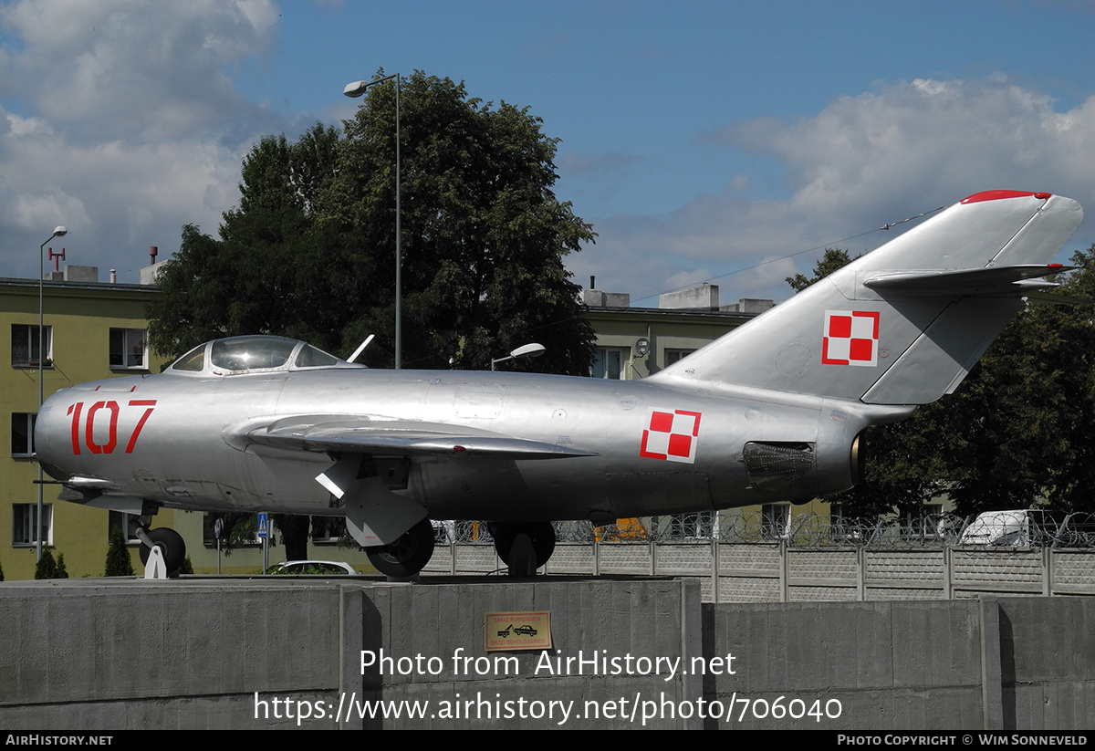 Aircraft Photo of 107 | PZL-Mielec Lim-2 (MiG-15bis) | Poland - Air Force | AirHistory.net #706040