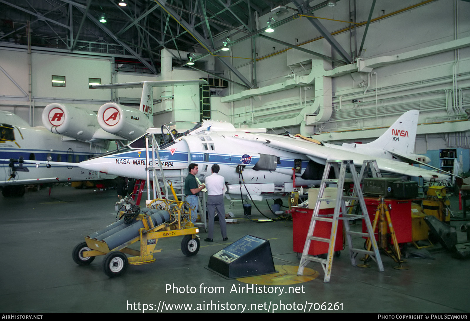 Aircraft Photo of NASA 704 | McDonnell Douglas YAV-8B Harrier II | NASA - National Aeronautics and Space Administration | AirHistory.net #706261