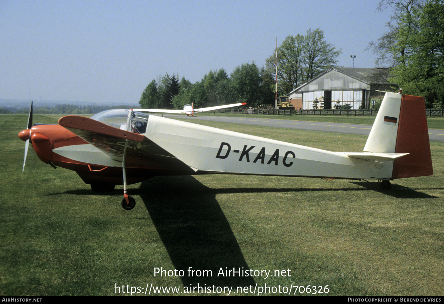 Aircraft Photo of D-KAAC | Scheibe SF-25B Falke | AirHistory.net #706326