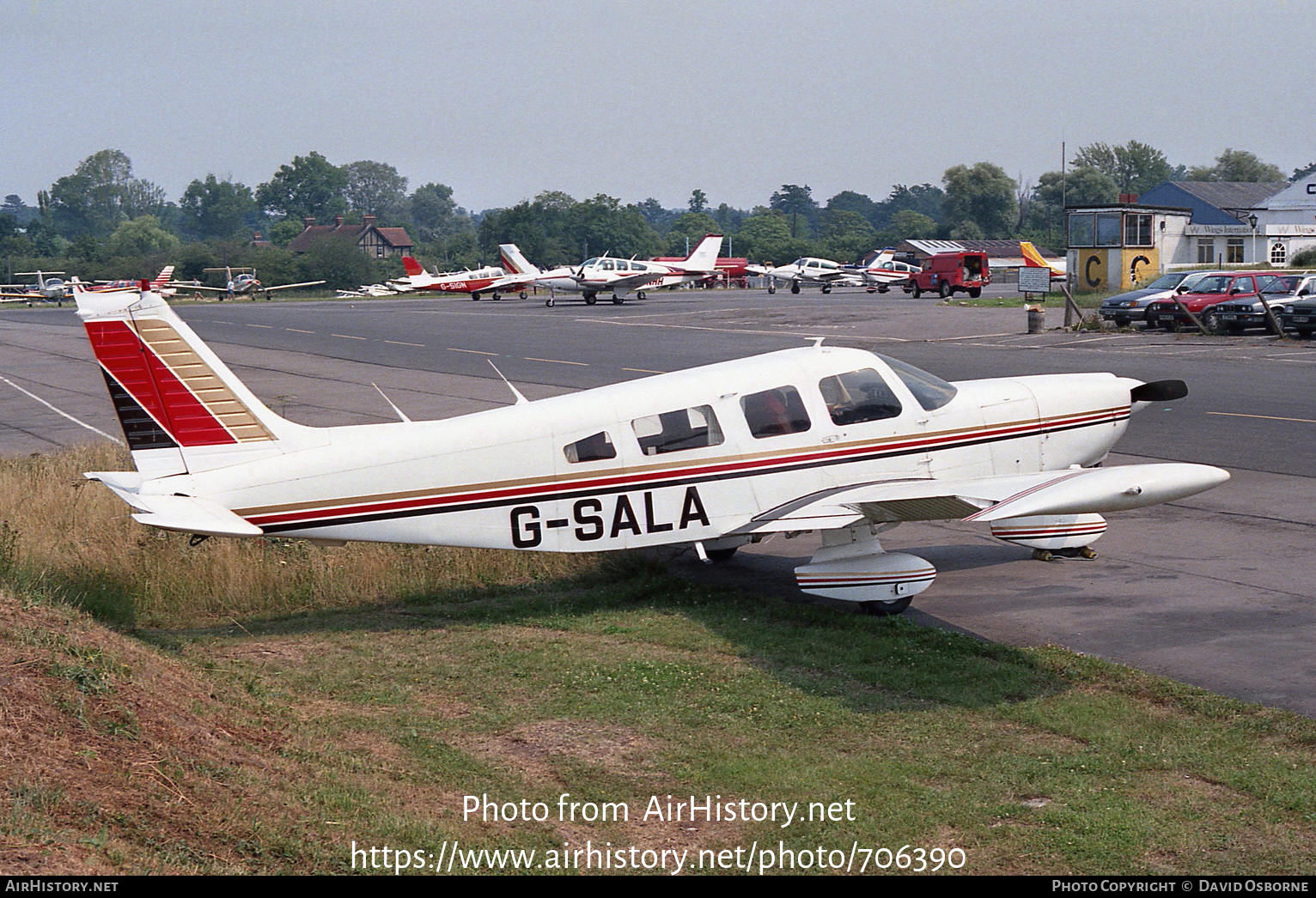 Aircraft Photo of G-SALA | Piper PA-32-300 Cherokee Six | AirHistory.net #706390