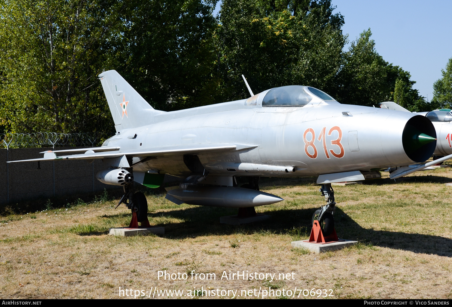 Aircraft Photo of 813 | Mikoyan-Gurevich MiG-21F-13 | Hungary - Air Force | AirHistory.net #706932