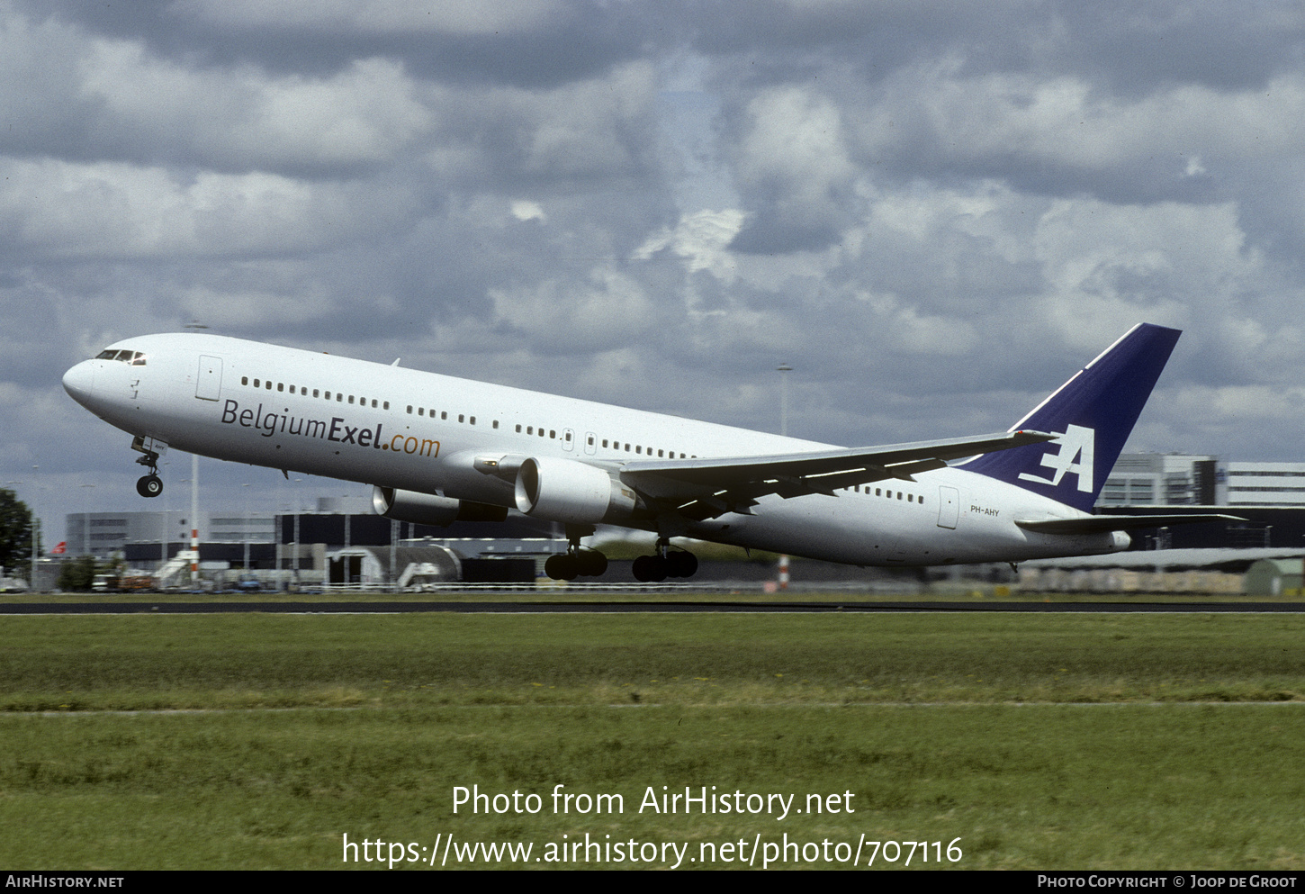 Aircraft Photo of PH-AHY | Boeing 767-383/ER | BelgiumExel | AirHistory.net #707116