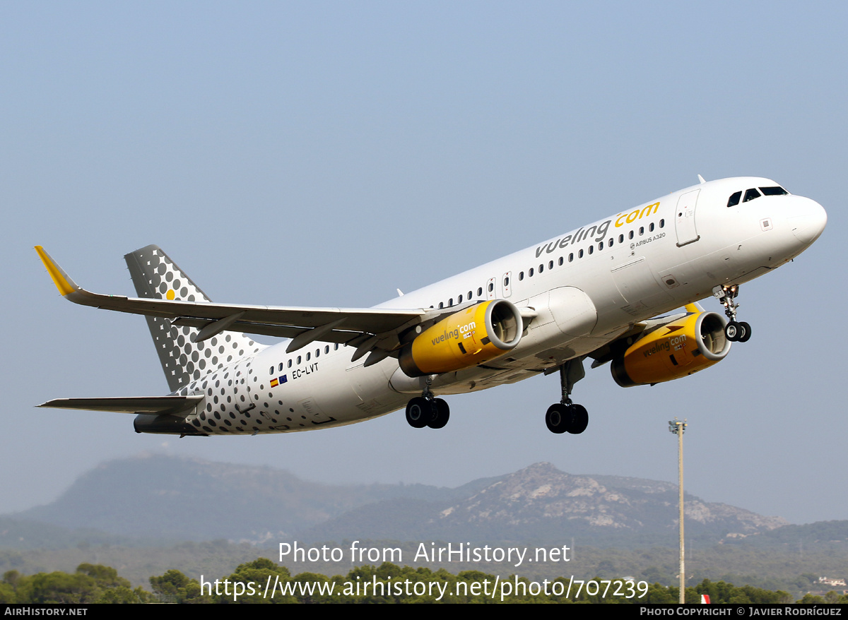 Aircraft Photo of EC-LVT | Airbus A320-232 | Vueling Airlines | AirHistory.net #707239