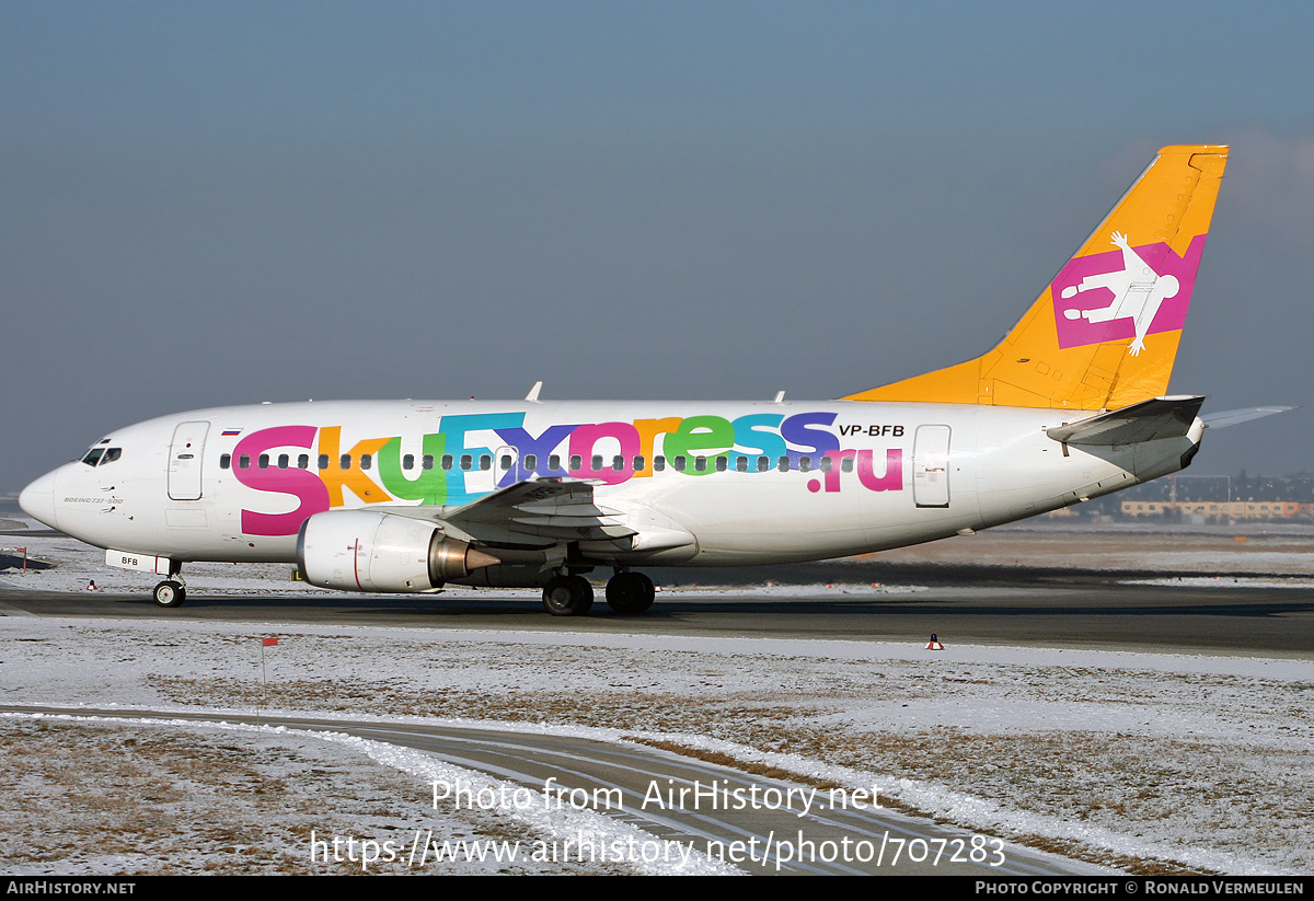 Aircraft Photo of VP-BFB | Boeing 737-5Y0 | Sky Express | AirHistory.net #707283