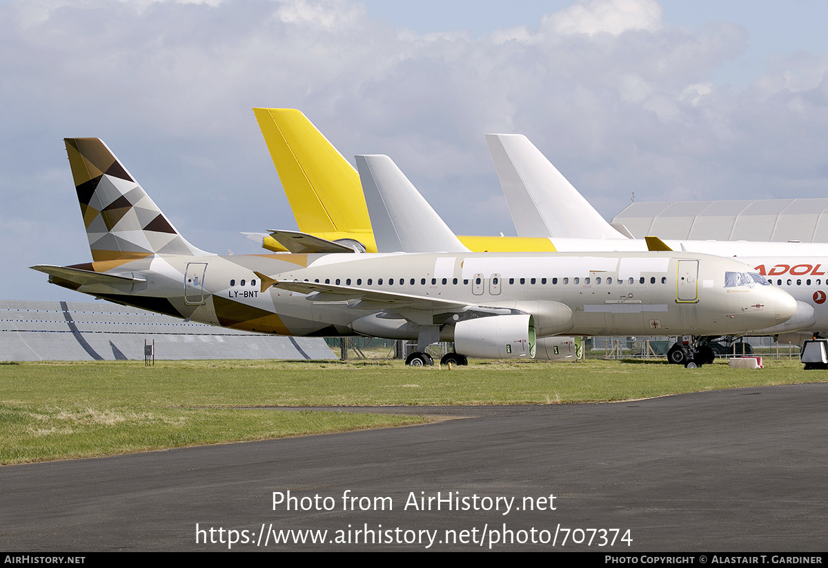 Aircraft Photo of LY-BNT | Airbus A320-232 | Etihad Airways | AirHistory.net #707374