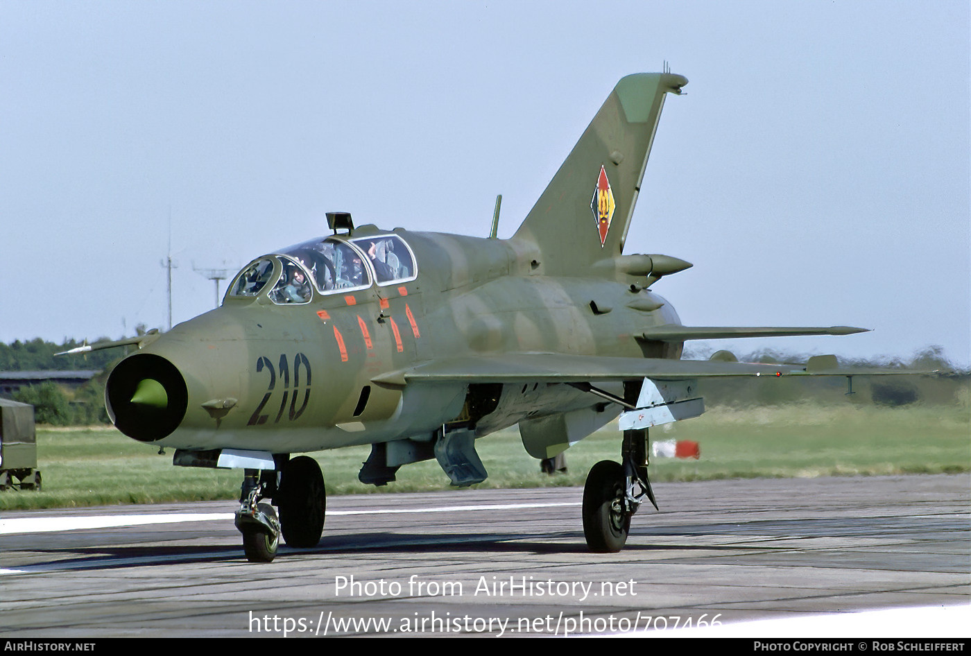 Aircraft Photo of 210 | Mikoyan-Gurevich MiG-21UM | East Germany - Air Force | AirHistory.net #707466