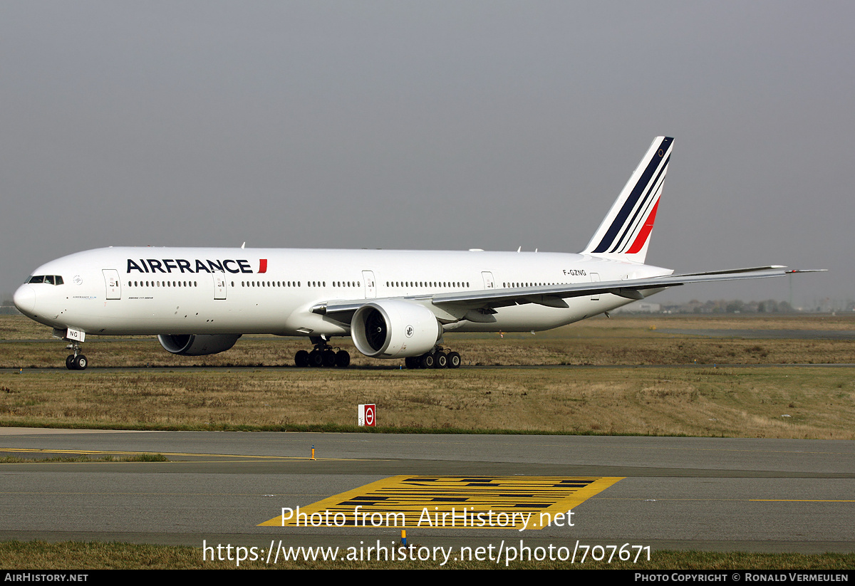 Aircraft Photo of G-GZNG | Boeing 777-328/ER | Air France | AirHistory.net #707671