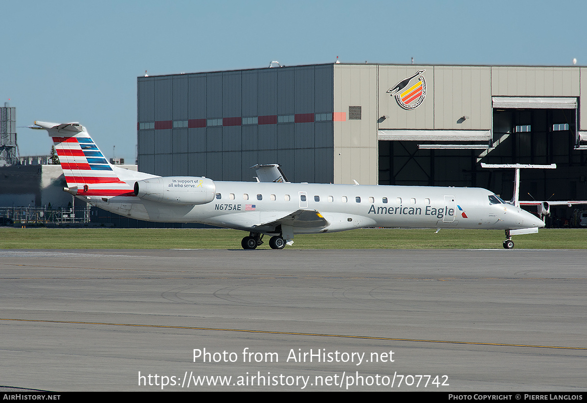 Aircraft Photo of N675AE | Embraer ERJ-145LR (EMB-145LR) | American Eagle | AirHistory.net #707742