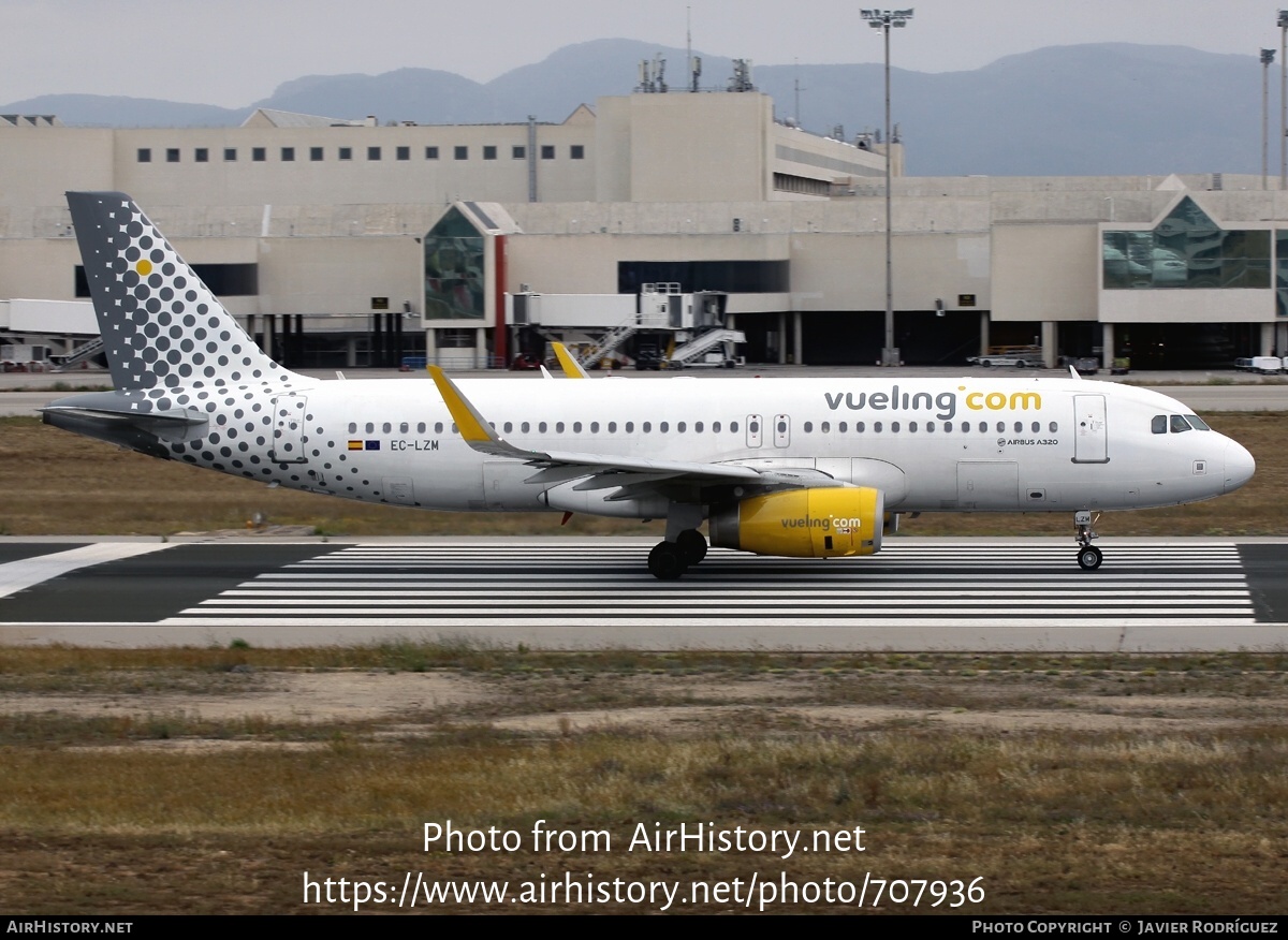 Aircraft Photo of EC-LZM | Airbus A320-232 | Vueling Airlines | AirHistory.net #707936