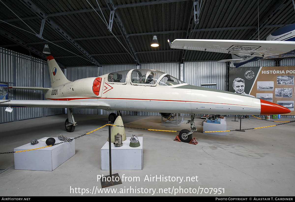 Aircraft Photo of 0001 | Aero L-39 Albatros | Czechoslovakia - Air Force | AirHistory.net #707951