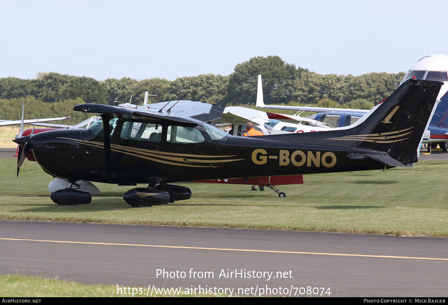 Aircraft Photo of G-BONO | Cessna 172N | AirHistory.net #708074