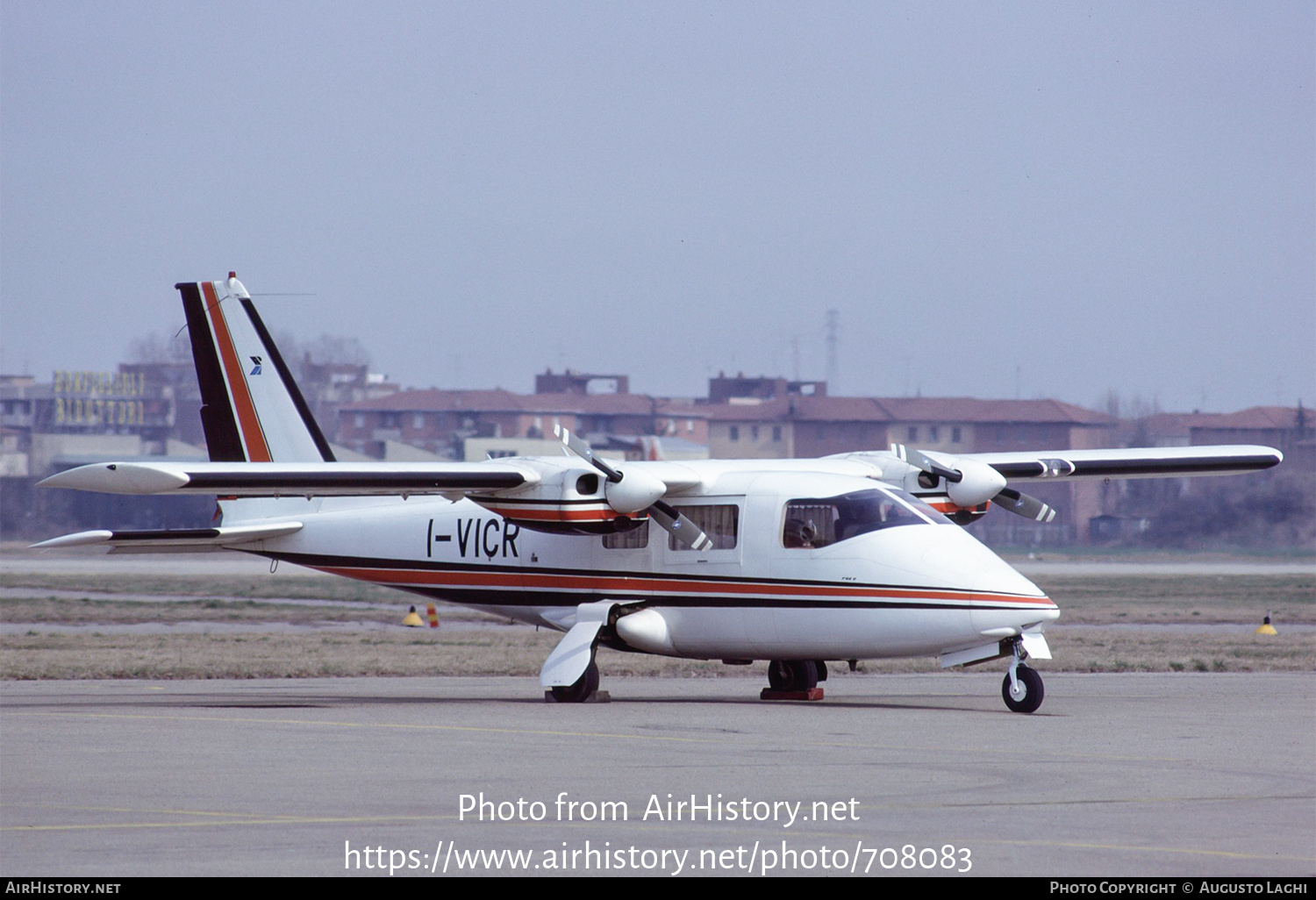 Aircraft Photo of I-VICR | Partenavia P-68R | AirHistory.net #708083