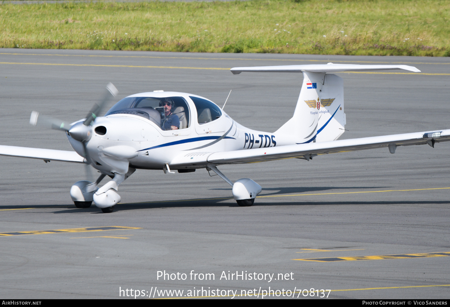 Aircraft Photo of PH-TDS | Diamond DA40D Diamond Star TDI | Vliegclub Schiphol | AirHistory.net #708137