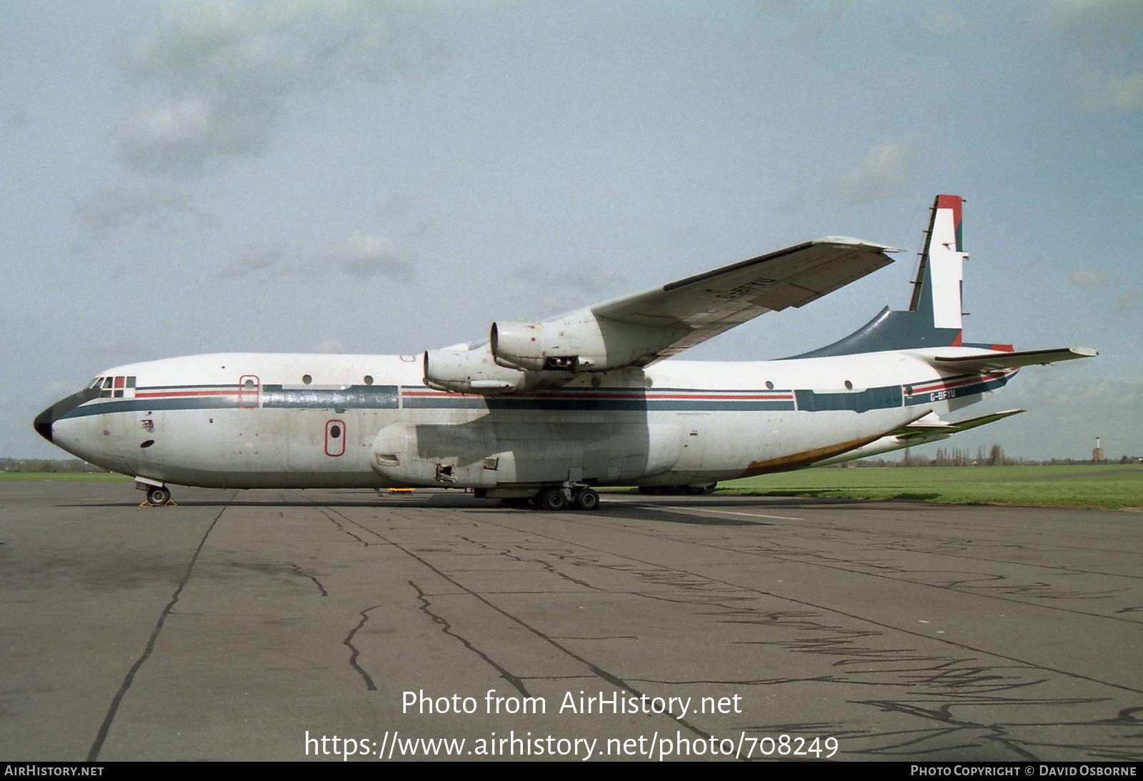 Aircraft Photo of G-BFYU | Short SC.5 Belfast | HeavyLift Cargo Airlines | AirHistory.net #708249