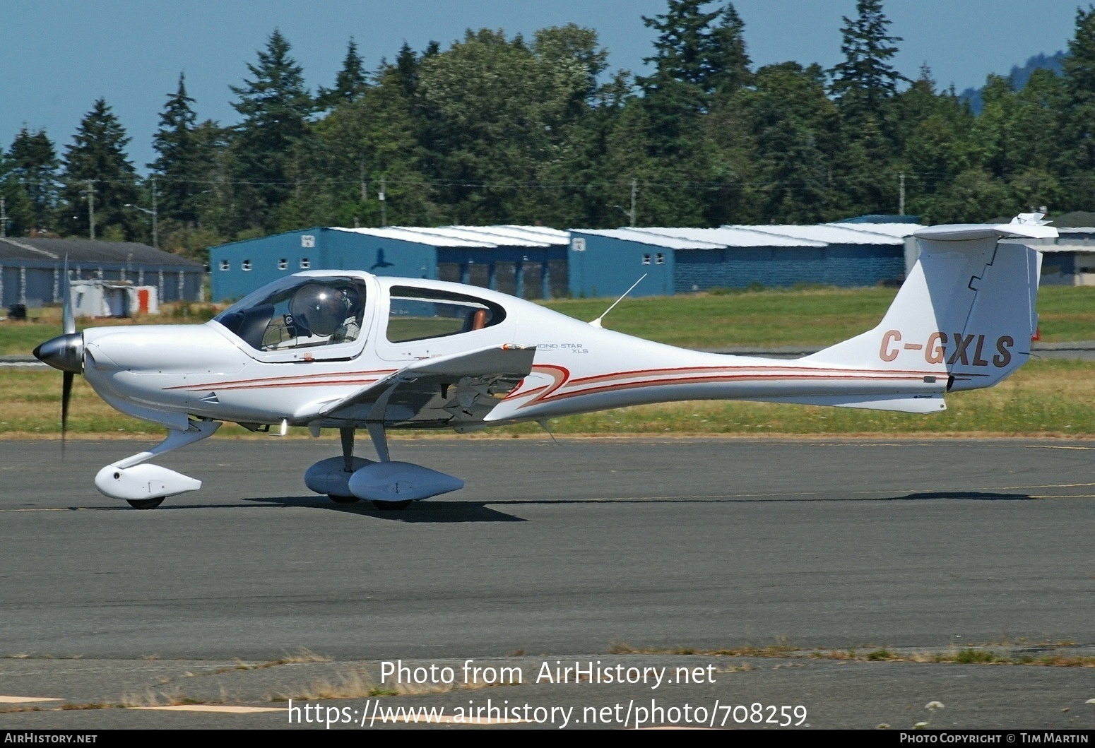 Aircraft Photo of C-GXLS | Diamond DA40-180 Diamond Star | AirHistory.net #708259