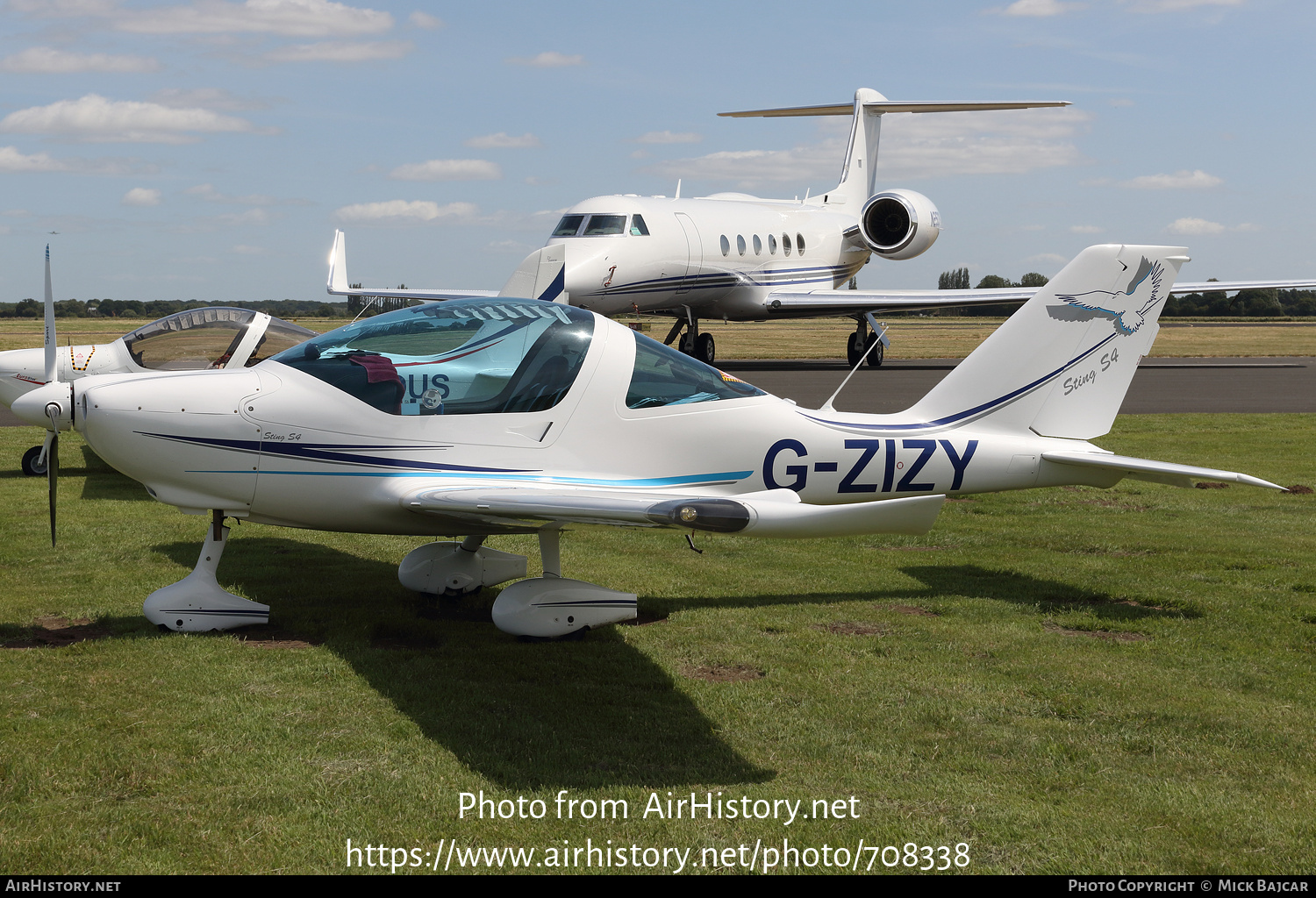 Aircraft Photo of G-ZIZY | TL-Ultralight TL-2000UK Sting Carbon | AirHistory.net #708338