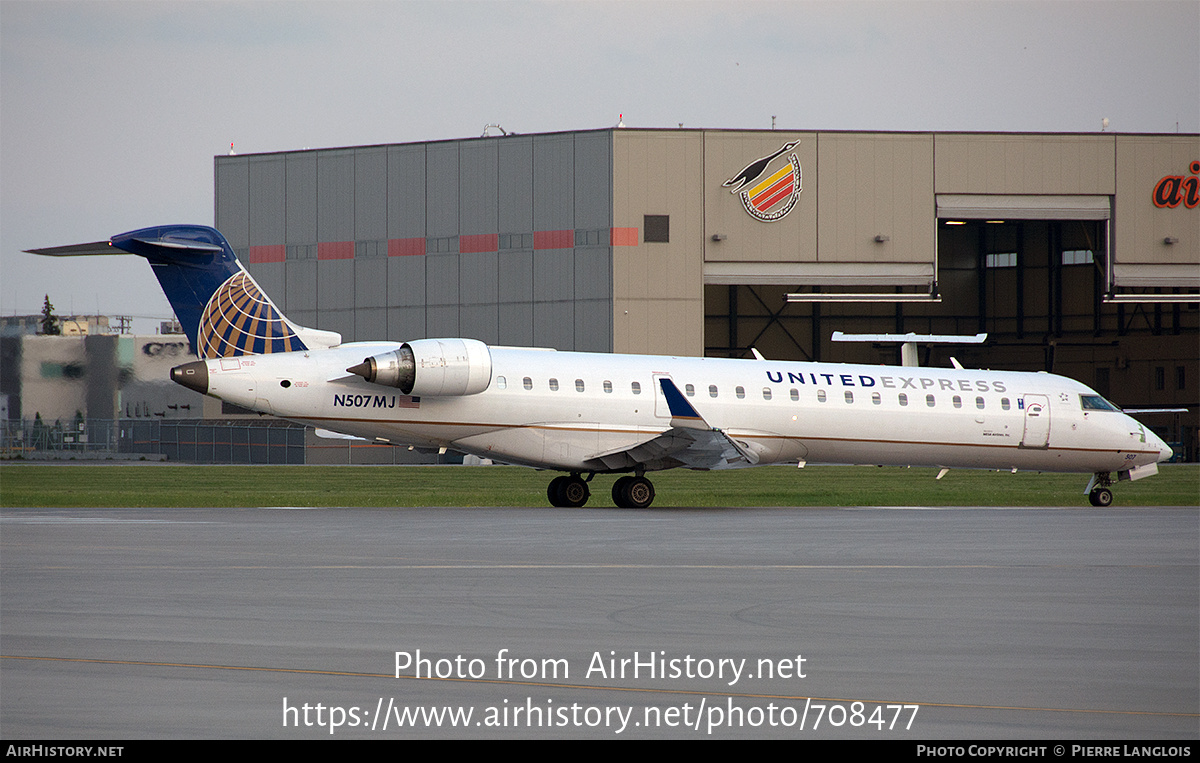 Aircraft Photo of N507MJ | Bombardier CRJ-550 (CL-600-2C11) | United Express | AirHistory.net #708477