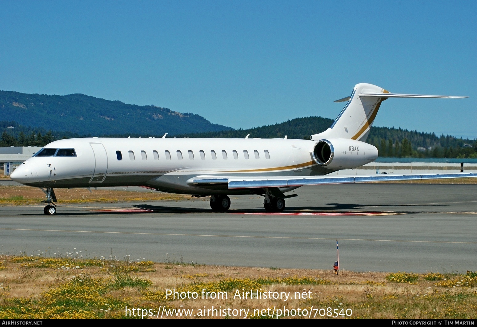 Aircraft Photo of N8AK | Bombardier Global 7500 (BD-700-2A12) | AirHistory.net #708540