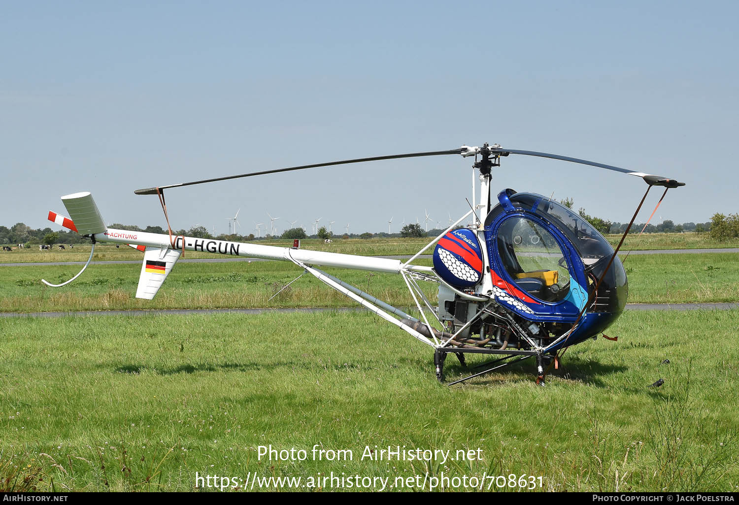 Aircraft Photo of D-HGUN | Schweizer 269C | AirHistory.net #708631