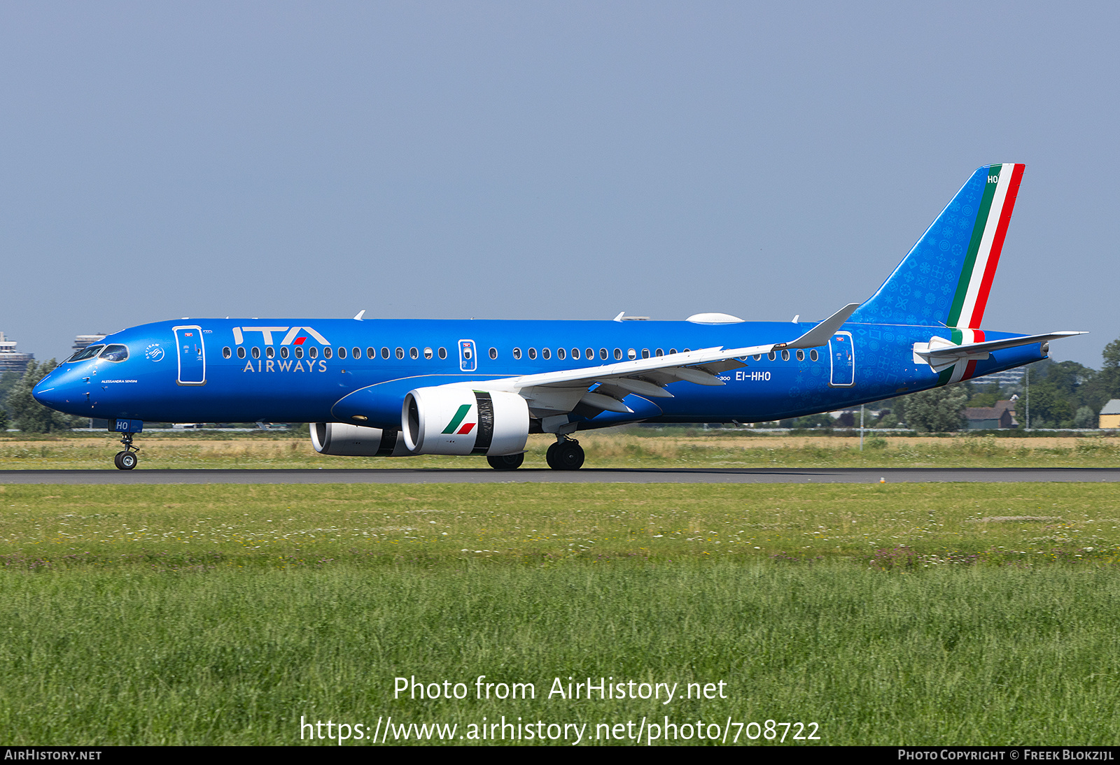 Aircraft Photo of EI-HHO | Airbus A220-371 (BD-500-1A11) | ITA Airways | AirHistory.net #708722