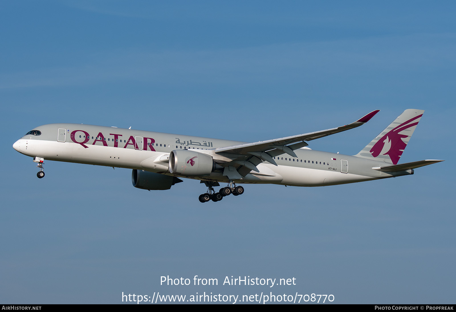 Aircraft Photo of A7-ALI | Airbus A350-941 | Qatar Airways | AirHistory ...