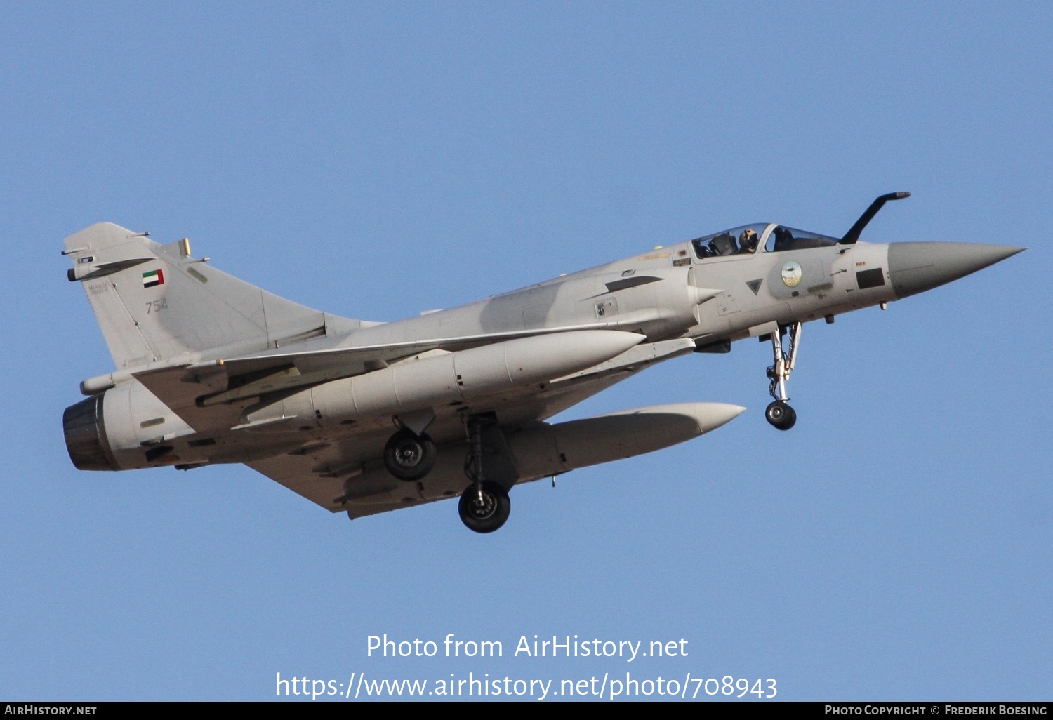 Aircraft Photo of 754 | Dassault Mirage 2000-9EAD | United Arab Emirates - Air Force | AirHistory.net #708943