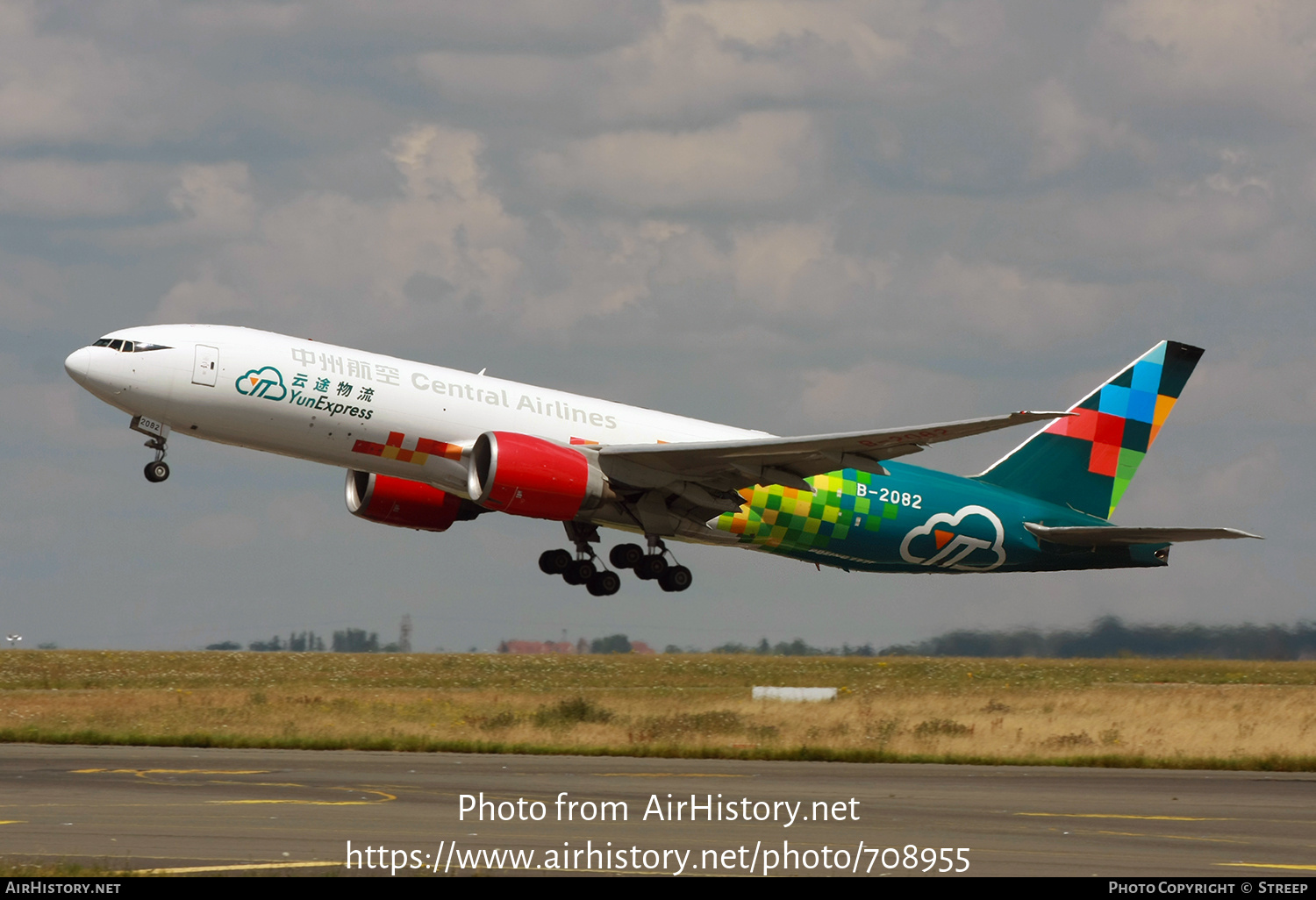 Aircraft Photo of B-2082 | Boeing 777-F6N | Central Airlines | AirHistory.net #708955