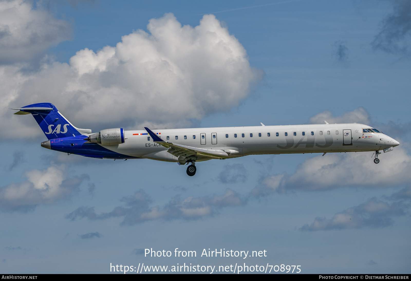 Aircraft Photo of ES-ACK | Bombardier CRJ-900LR (CL-600-2D24) | Scandinavian Airlines - SAS | AirHistory.net #708975