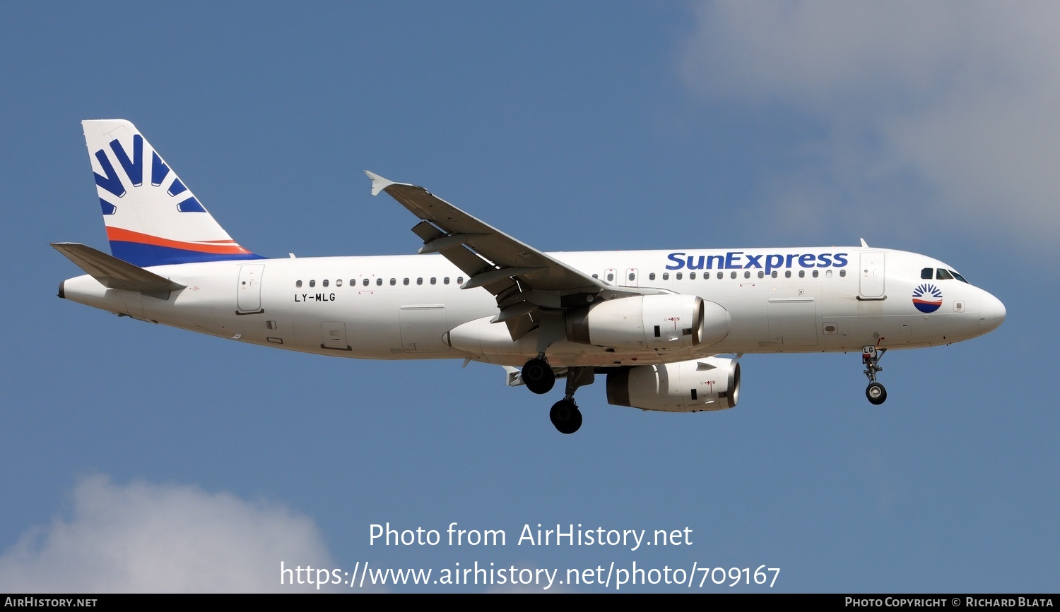 Aircraft Photo of LY-MLG | Airbus A320-232 | SunExpress | AirHistory.net #709167