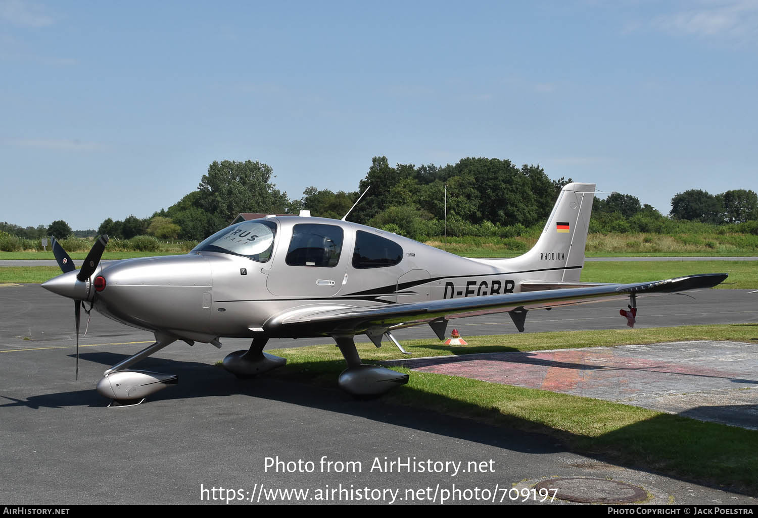 Aircraft Photo of D-EGBB | Cirrus SR-22 G6-GTS Rhodium | AirHistory.net #709197