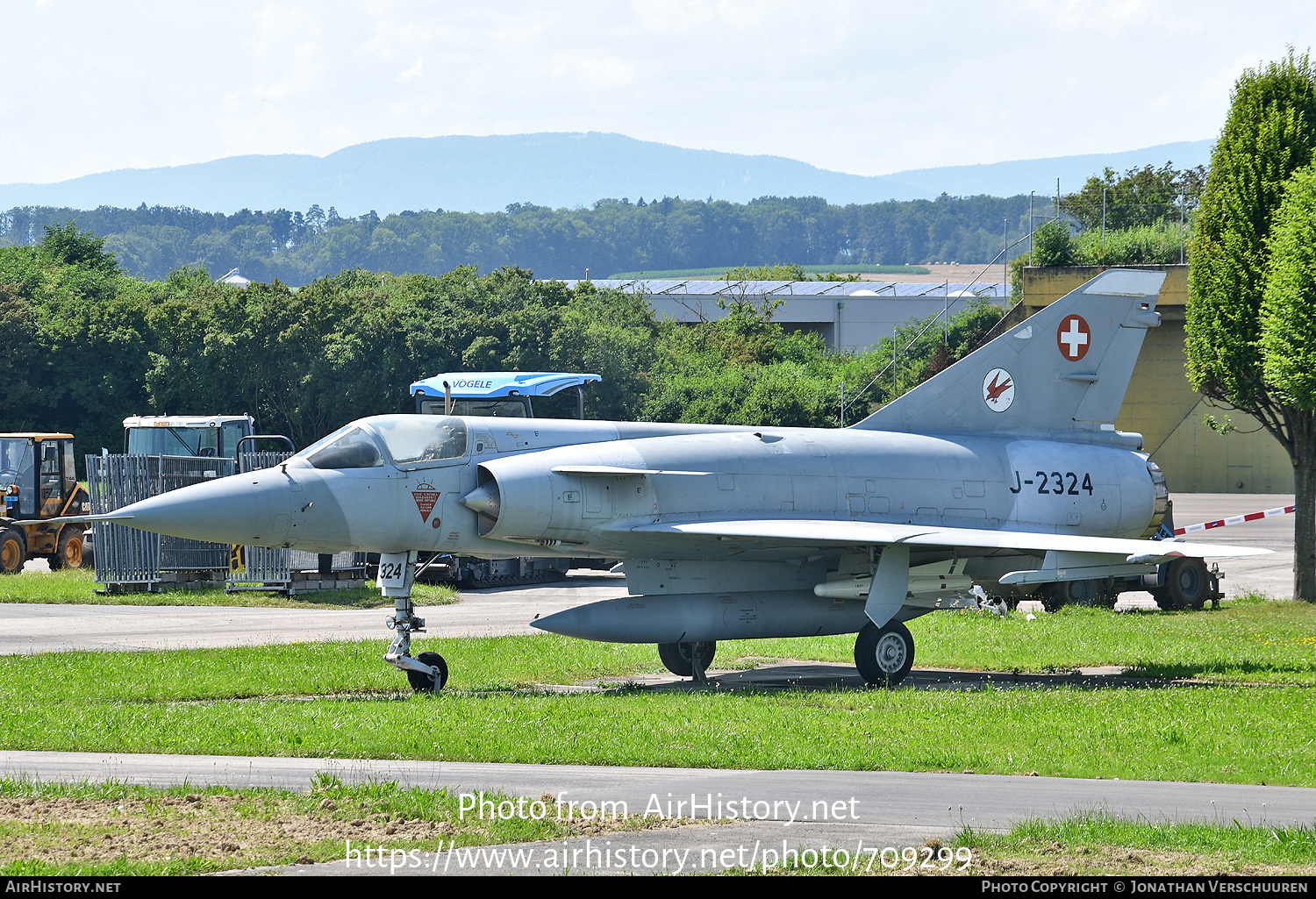 Aircraft Photo of J-2324 | Dassault Mirage IIIS | Switzerland - Air Force | AirHistory.net #709299