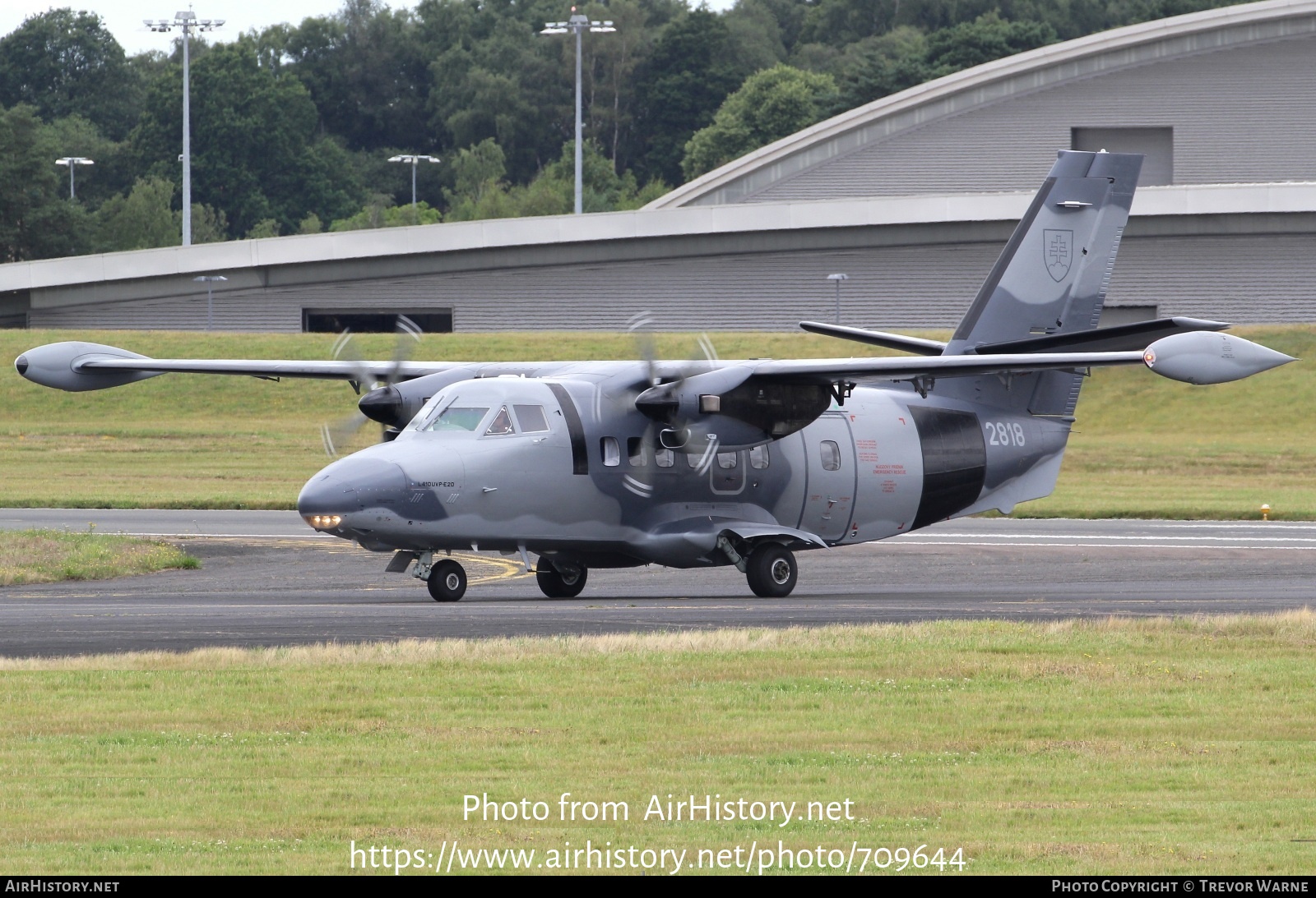 Aircraft Photo of 2818 | Let L-410UVP-E20 Turbolet | Slovakia - Air Force | AirHistory.net #709644