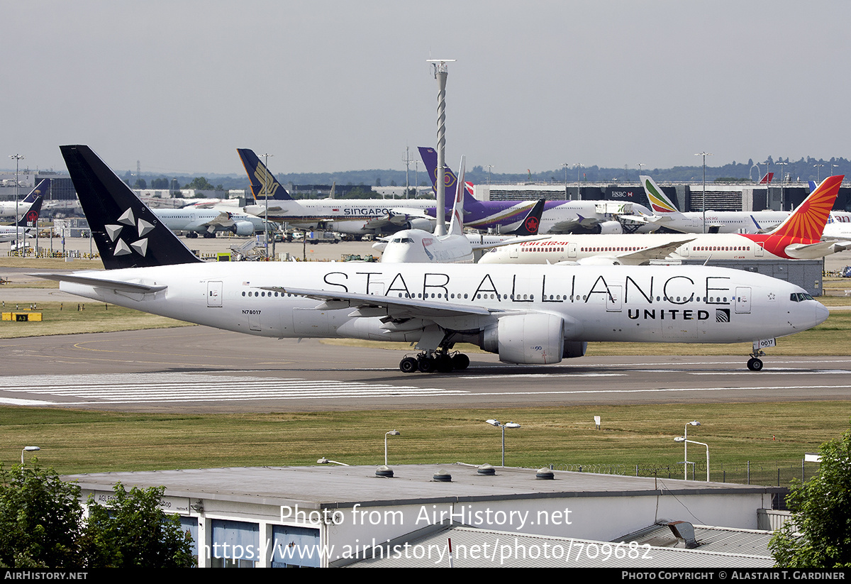 Aircraft Photo of N78017 | Boeing 777-224/ER | United Airlines | AirHistory.net #709682